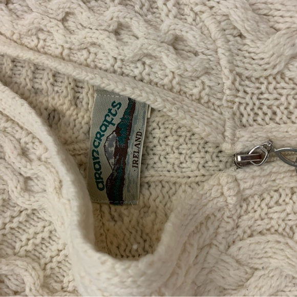 Vintage aran crafts cable knit chunky fishermen cream sweater merino wool - Picture 2 of 4